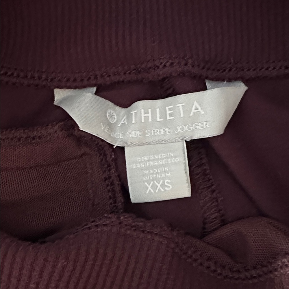 Athleta - Picture 4 of 7